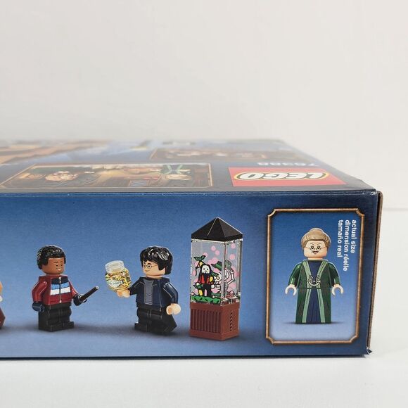 LEGO Harry Potter: Hogsmeade Village Visit (76388) - Picture 9 of 10